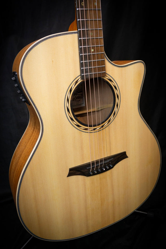 Bromo Tahoma BAT2 CE Grand Auditorium Electro Acoustic Guitar - Acoustic Guitars - Bromo