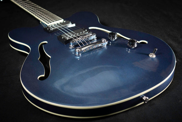 Höfner Verythin UK Exclusive Semi Acoustic Guitar (Pearl Blue) - Semi-Hollow - Höfner