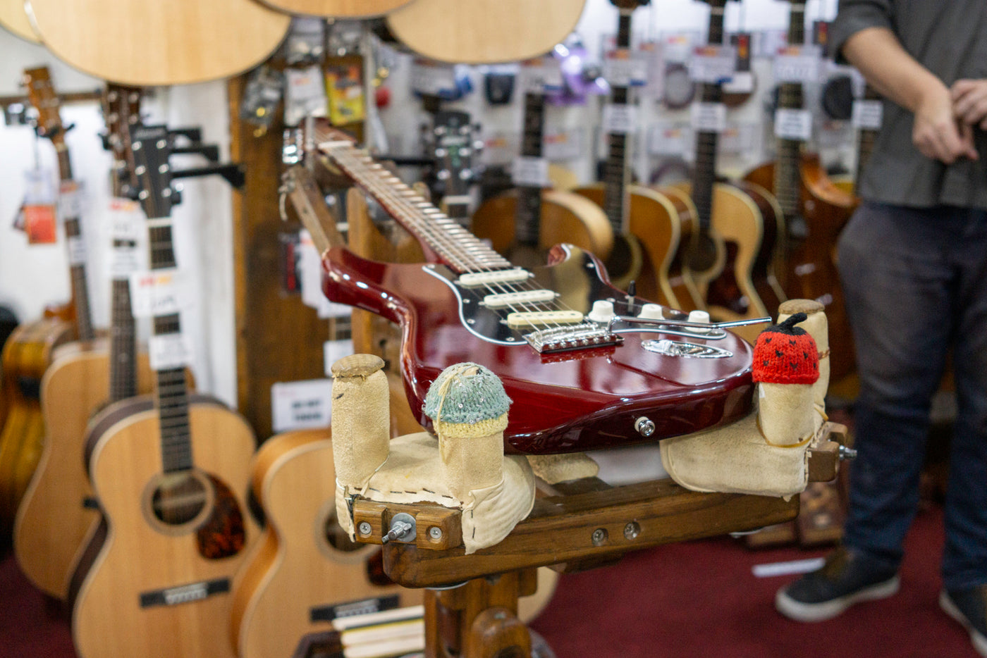 How Much Does It Cost to Ship an Electric Guitar