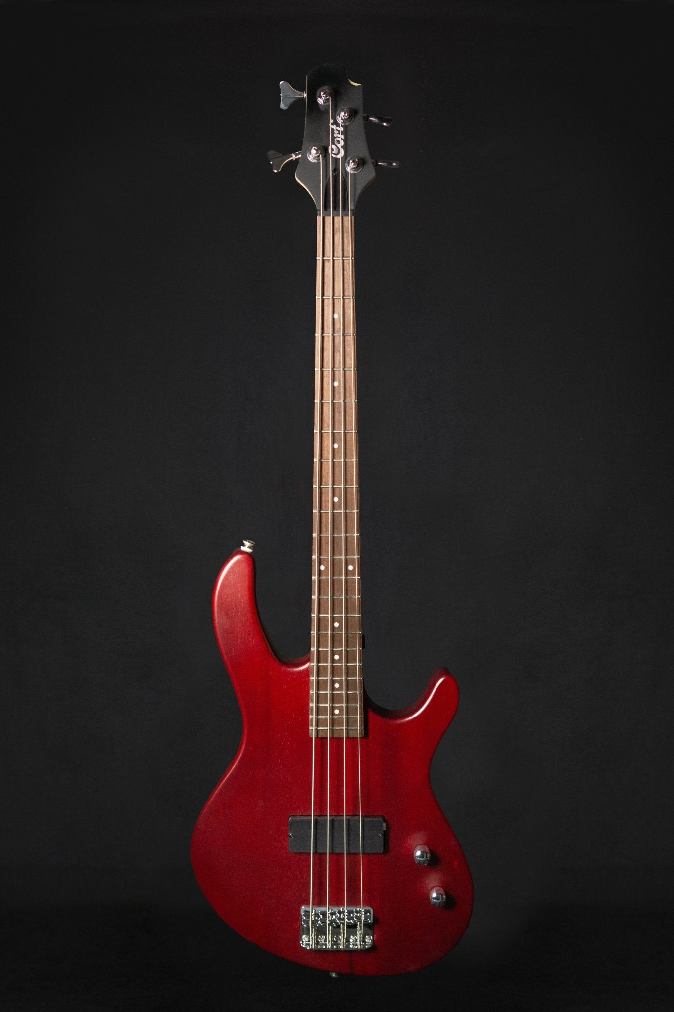 Cort action jr bass hotsell