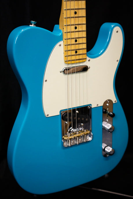 Fender American Professional II Telecaster Miami Blue 22' (Pre - Owned) - Electric Guitars - Fender