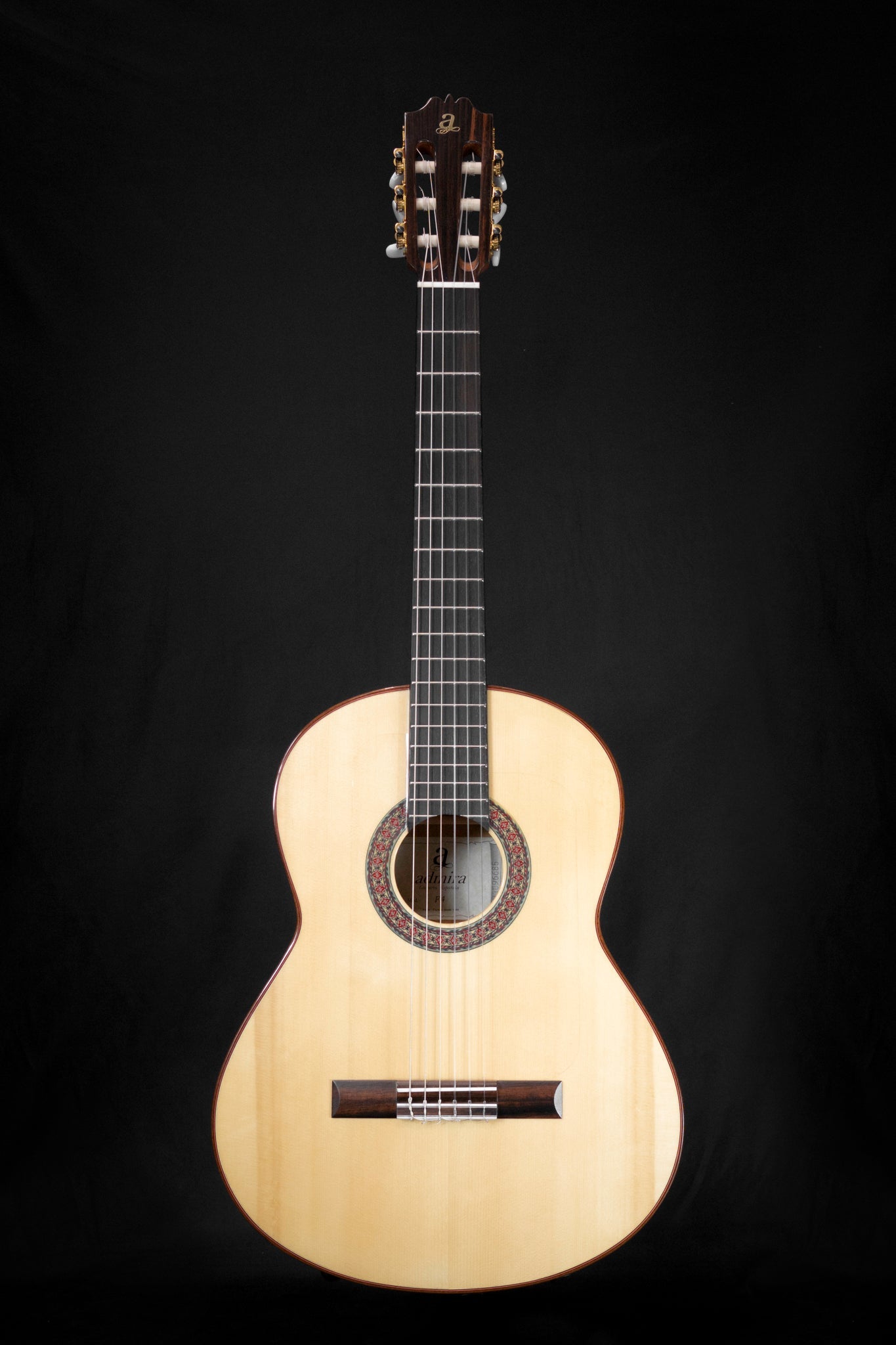 Traditional Flamenco Guitars – WM Guitars