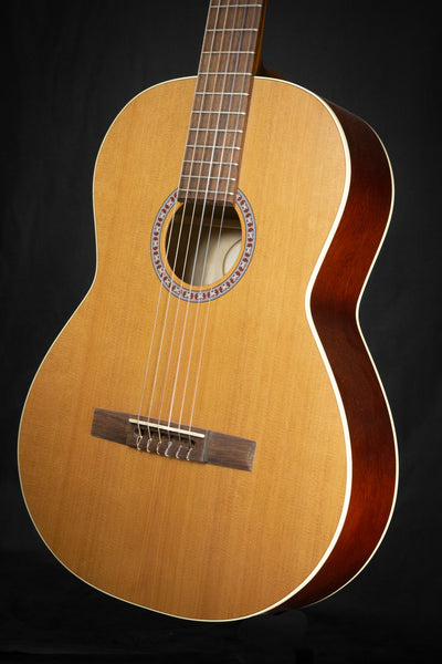 Godin Etude Classical Guitar Body Angled