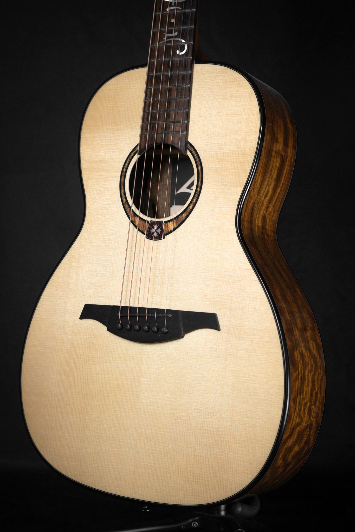 Lag Michael Haumont Acoustic Guitar Body Angled