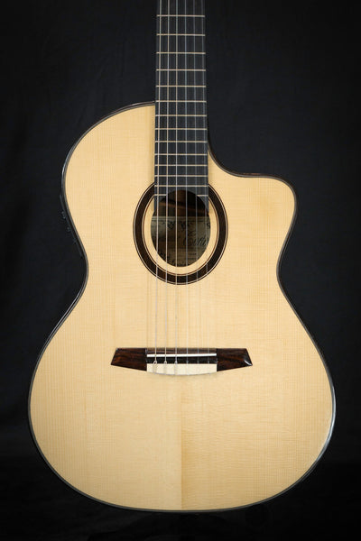 Salvador Cortez CS 245 Classical Guitar Body